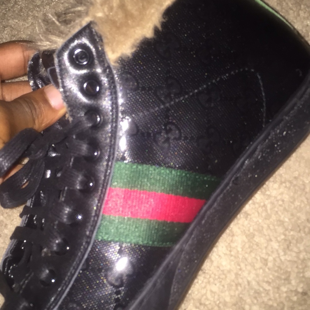 Gucci - Picture 2 of 4